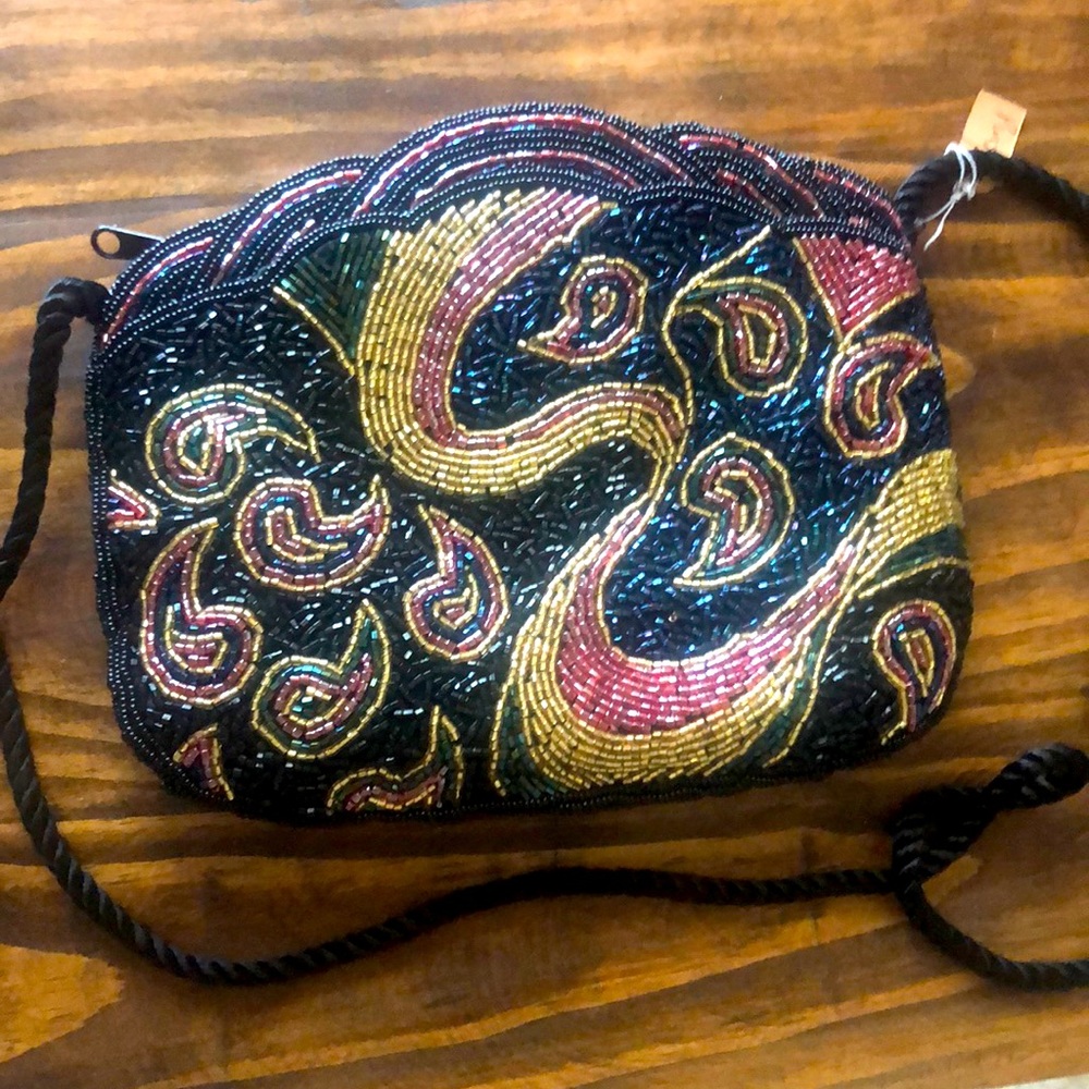 Purse with colorful sequins.